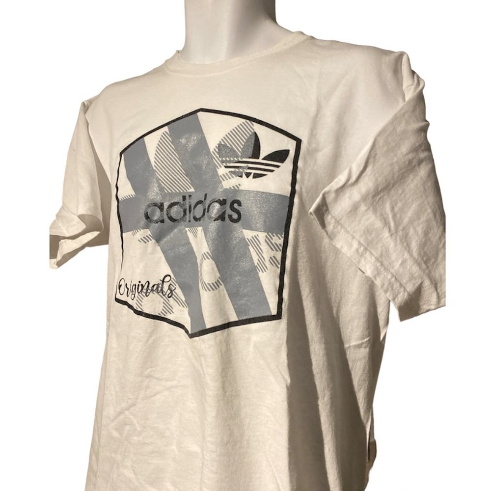 Adidas Original Men's Short Sleeve 100% Cotton Tee shirt top with Logo Size L
